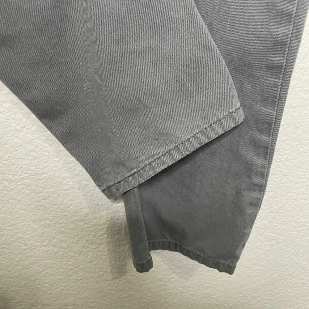 Levi's Mens Pants Size 32 Light Gray Skinny Leg Casual Wear Classic Pockets